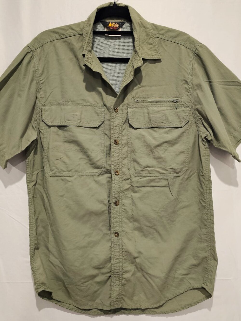 Vintage REI Men's Button Down Shirt Size S Khaki Outdoor Hiking